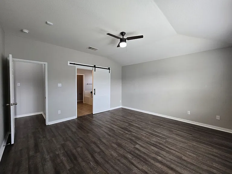 2609 Red Fern Dr — Photo 15