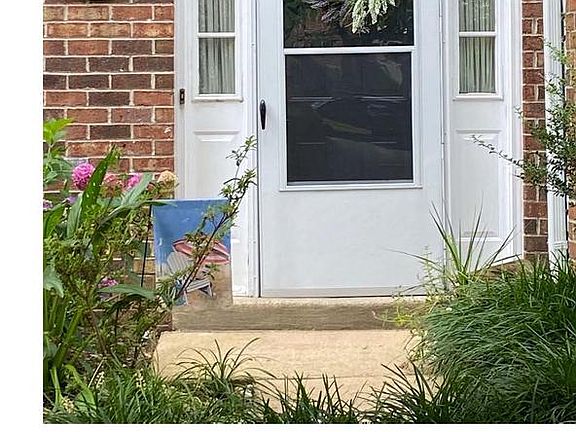 3rd image of 739 Pine Valley Dr