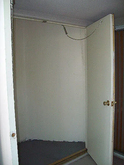 Alcantara Home Apts — Photo 23