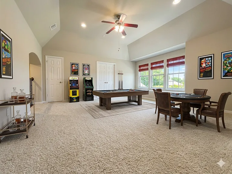 7812 Edgeglen Trl — Photo 17