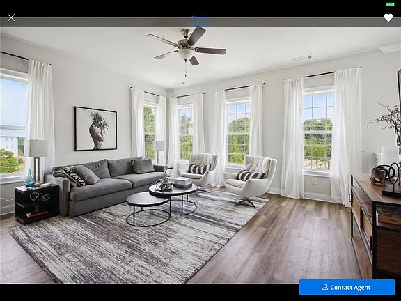 3rd image of 1667 Mountain Top Ln