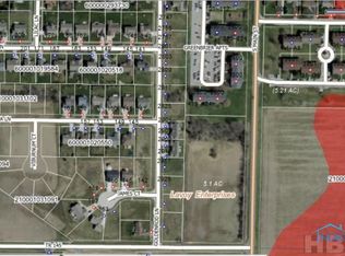 2925 Goldenrod Ln, Findlay, OH 45840