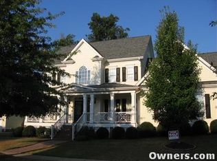 500 Grant Forest Ln, Cary, NC 27519