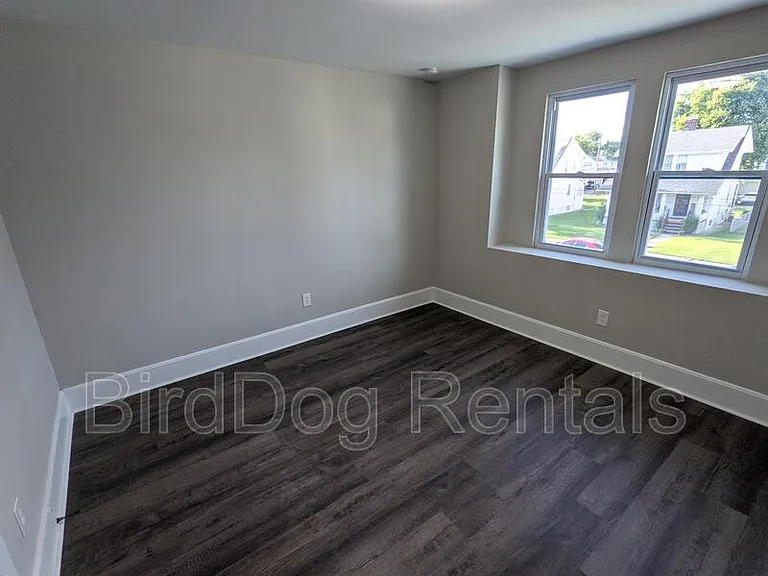 2735 Sutton Ave — Photo 19