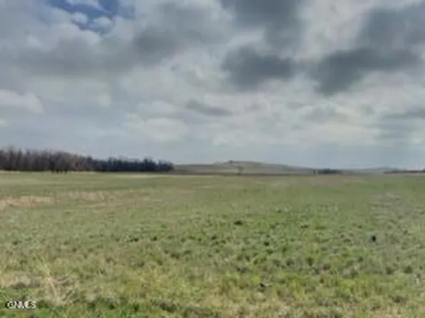 2105 129u Ave NW, Arnegard, ND 58835