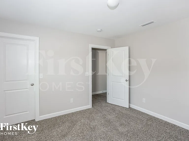 201 Jobe Dr — Photo 13