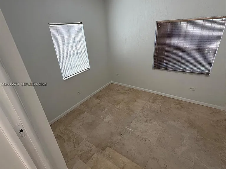 5321 NW 9th Ave — Photo 7