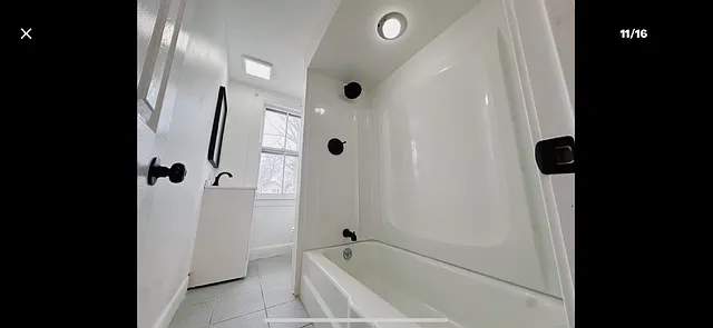 1 bed, 1000 sqft, $1,750 — Photo 4