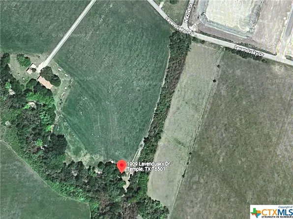 Lavendusky Dr, Temple, TX 76501