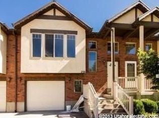 230 W Leah Cir, Bountiful, UT 84010