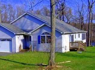 695 N Courtland St, East Stroudsburg, PA 18301