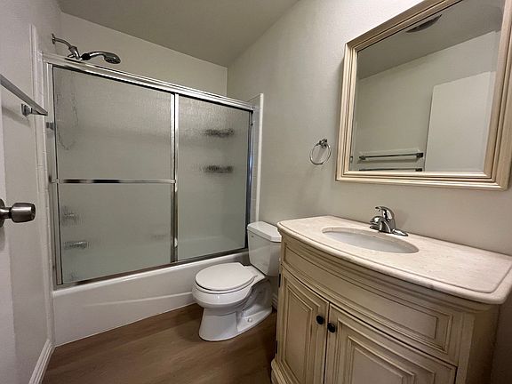 5th image of 2451 20th St