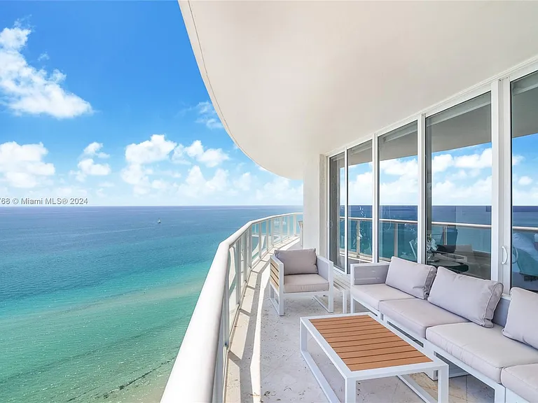18671 Collins Ave #2702 — Photo 10