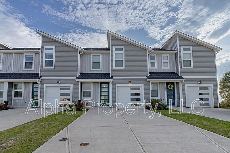 1st image of 1451 Darrowby Way