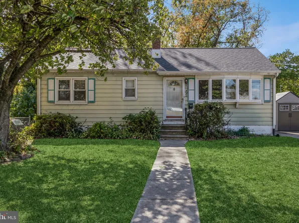 331 Lowell Ave, Mount Ephraim, NJ 08059