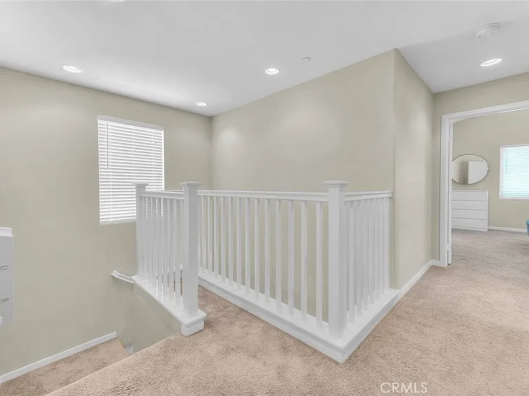 8836 Banyan — Photo 21