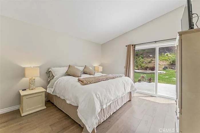 27844 Carnegie Ave — Photo 12