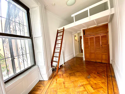 Rented by Corcoran | media 2