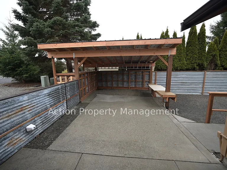 40 Brittany Ln — Photo 12