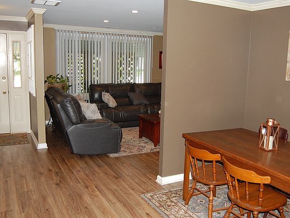 4th image of 5110 Nassau Dr