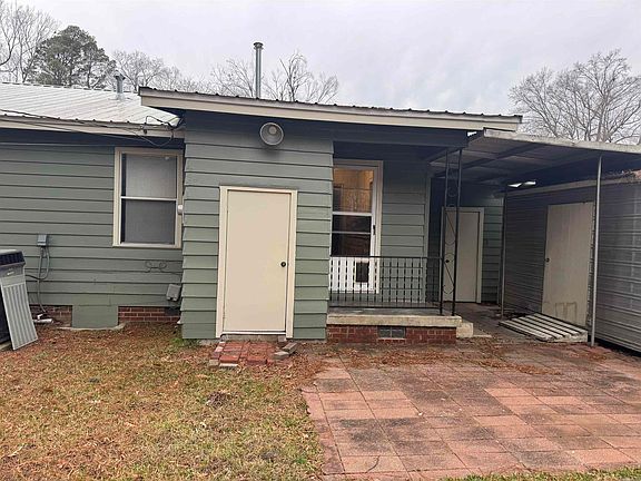 4th image of 2813 S Orlando St