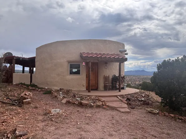 43 Camino De Chrystal, Magdalena, NM 87825