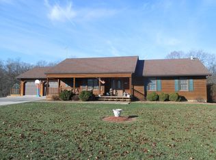 5505 Greystone Dr, Fulton, MO 65251