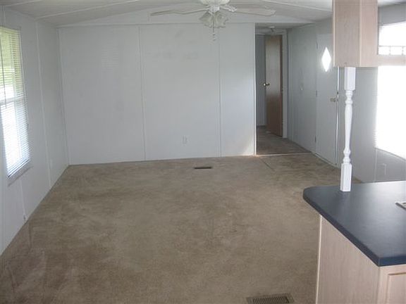 330 FIRETOWER ROAD # 11 8-23-13 003