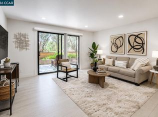 440 N Civic Dr APT 201, Walnut Creek, CA 94596