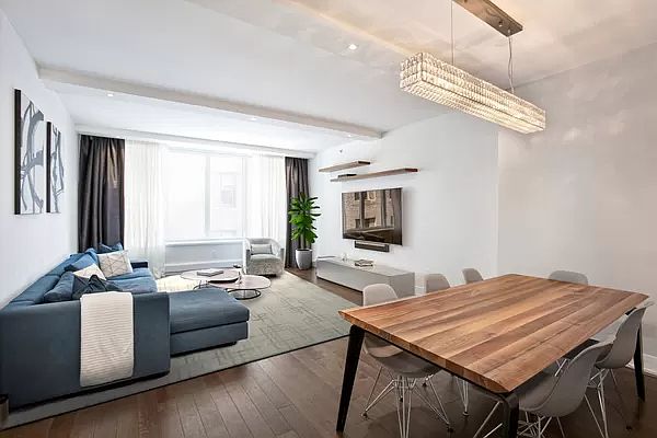 1st image of 5 Franklin Pl APT 12C