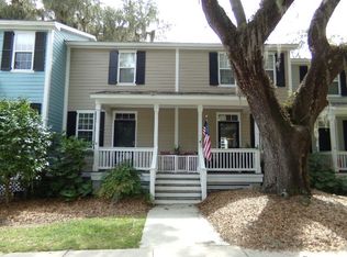 1105 13th St APT E, PORT ROYAL, SC 29935