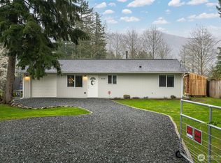 8540 Lilac Ln, Maple Falls, WA 98266