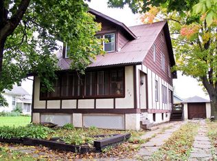 203 2nd St SE, State Center, IA 50247