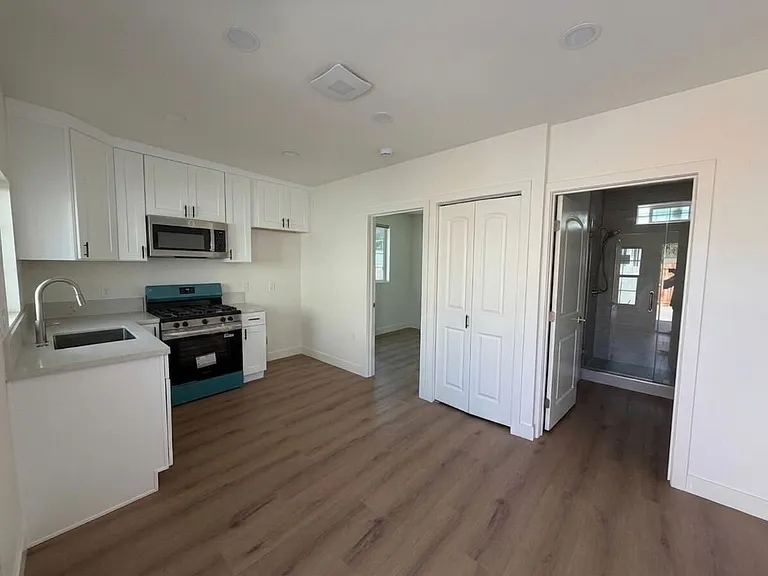 1830 Carfax Ave #A — Photo 1