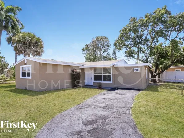 3750 NW 4th Pl, Fort Lauderdale, FL 33311