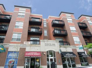 1910 S State St APT 211, Chicago, IL 60616