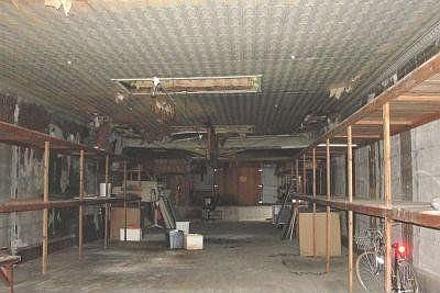 2nd image of 121 S Main St