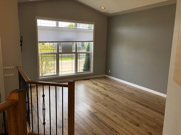 4th image of 82 Hinshaw Dr