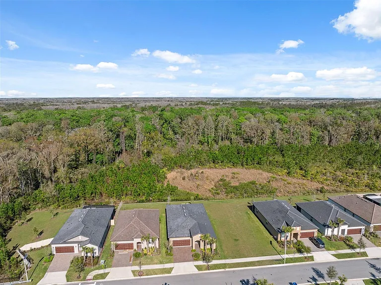 16787 Shell Bay Dr — Photo 35