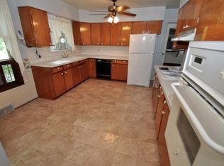 8 Page Pl, Bloomfield, NY 14469