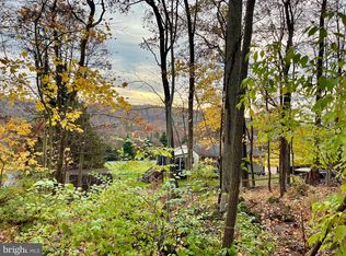 160 Hertzog Valley Rd, Denver, PA 17517