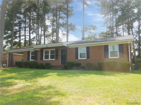 216 E York Dr, Emporia, VA 23847