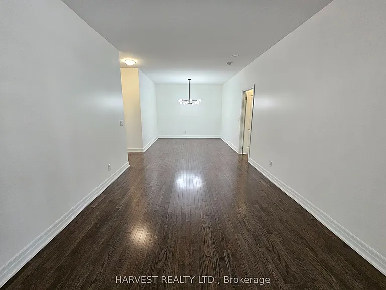 23 Rean Dr #203 — Photo 8