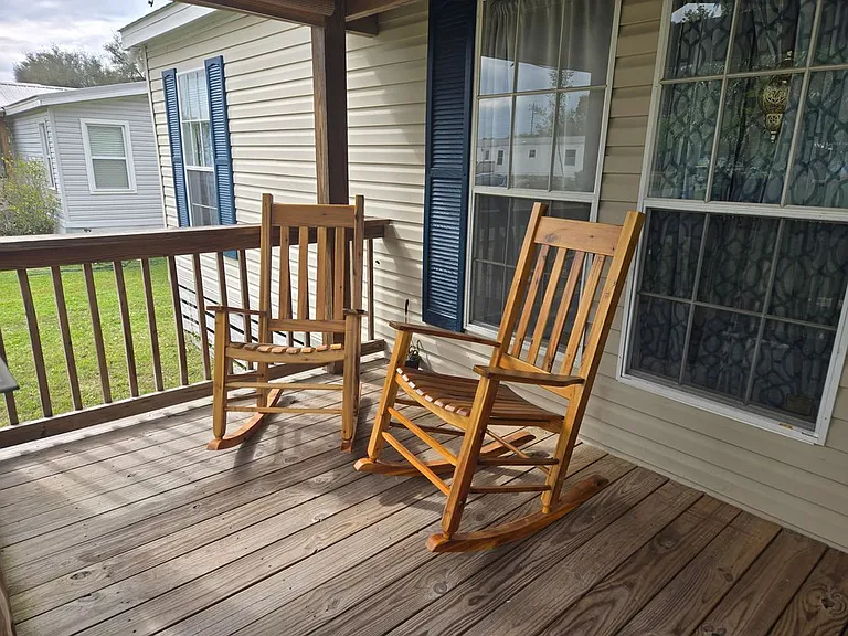 2115 Bent Oak Ct — Photo 3