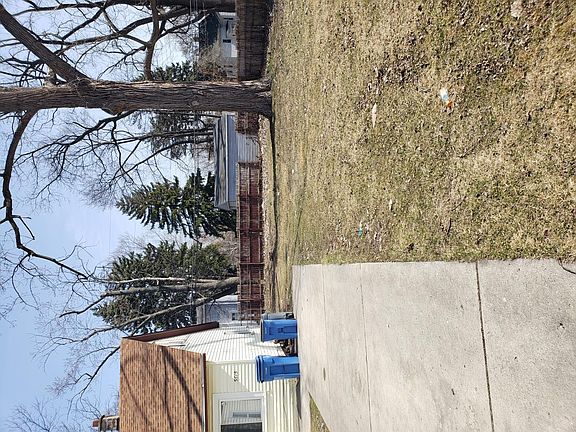 2nd image of 5615 Kingston St