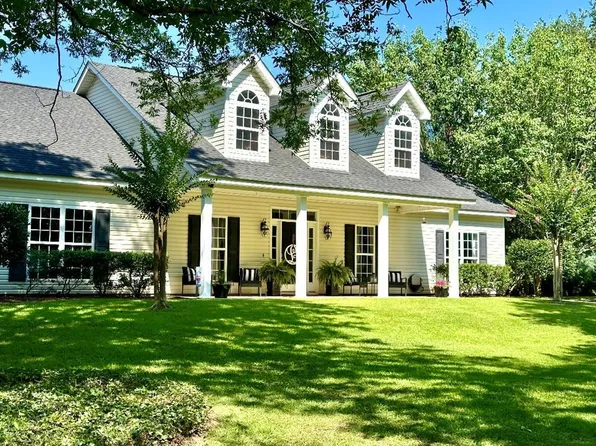1929 N County Road 55, Ashford, AL 36312