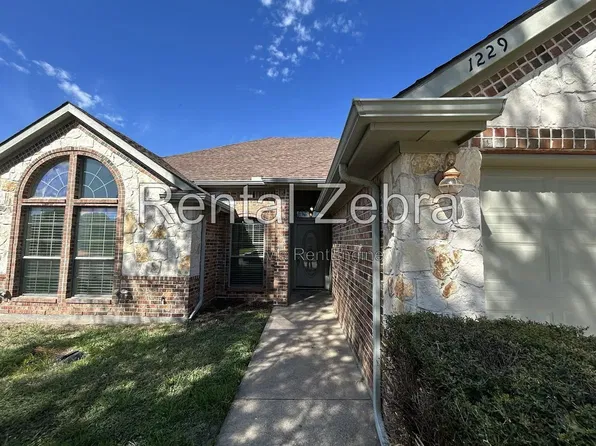 1229 Shelby Dr, Seagoville, TX 75159