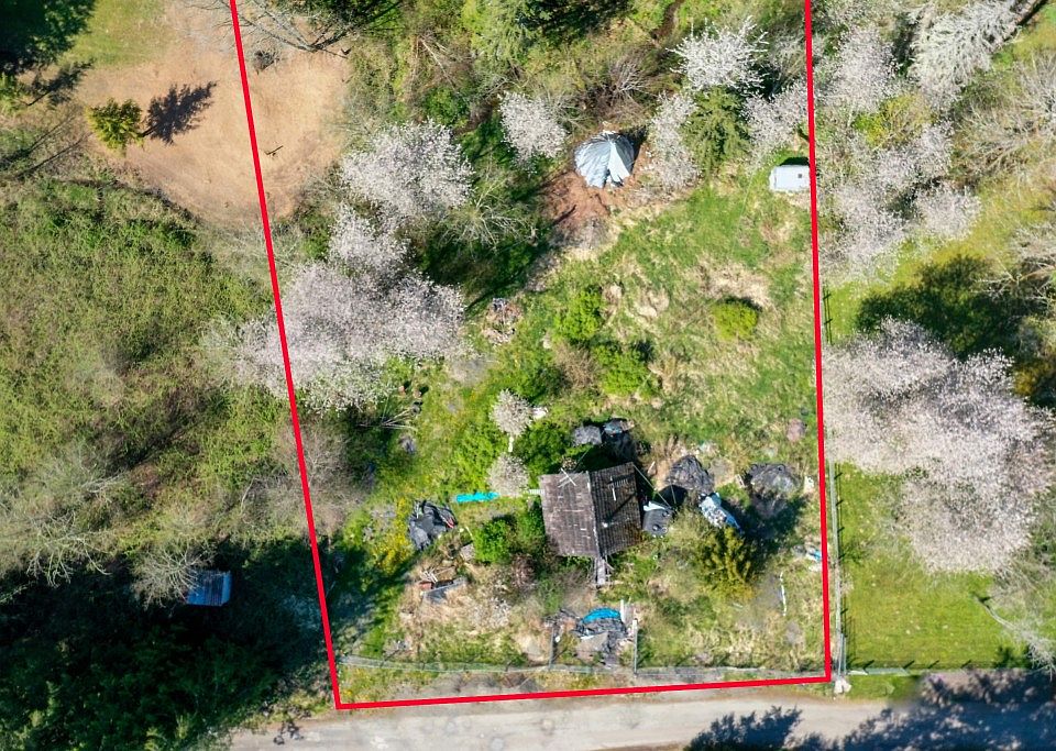 1st image of 3901 310th Ave SE