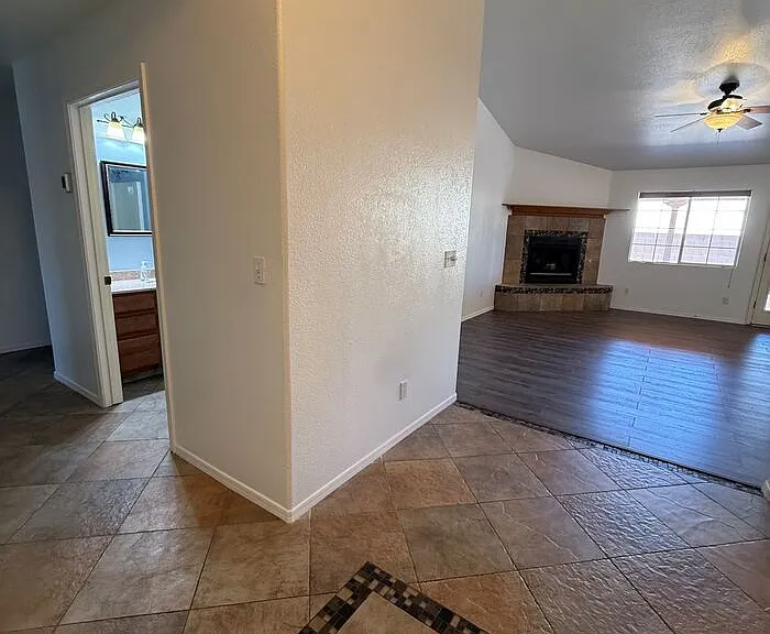 9652 E Paseo Juan Tabo — Photo 6