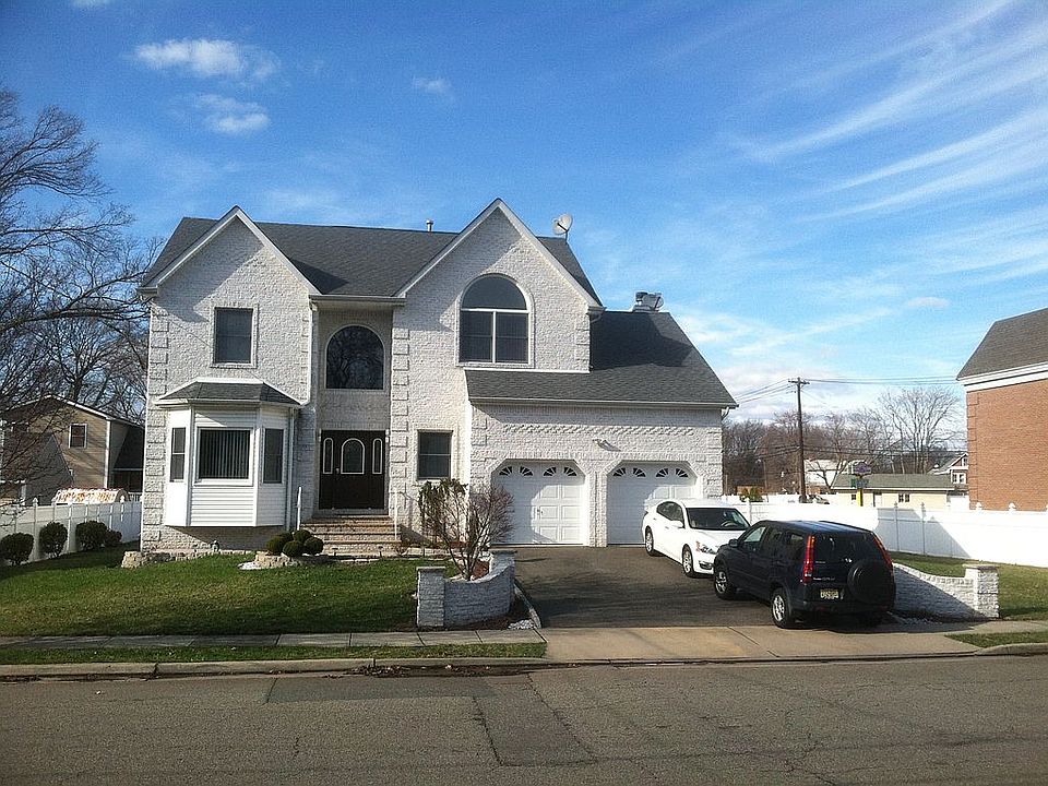 2nd image of 20 Alwat St